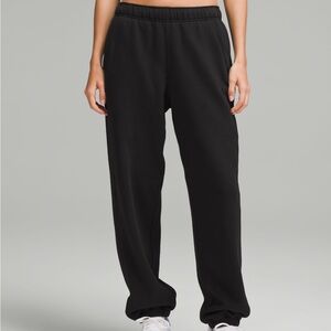 Lululemon Scuba Mid-Rise Oversized Jogger - Black